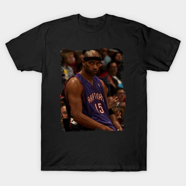 Vince Carter #15 T-Shirt by Omeshshopart